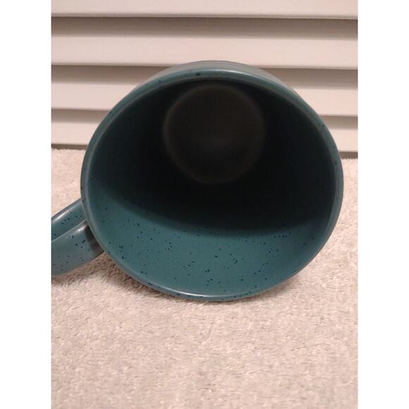 Bee & Willow dark forest green ribbed speckled stoneware coffee mug cup - Picture 4 of 6